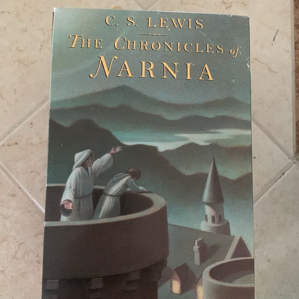 C.S. Lewis The Chronicles of Narnia 7 book set - Picture 4 of 6